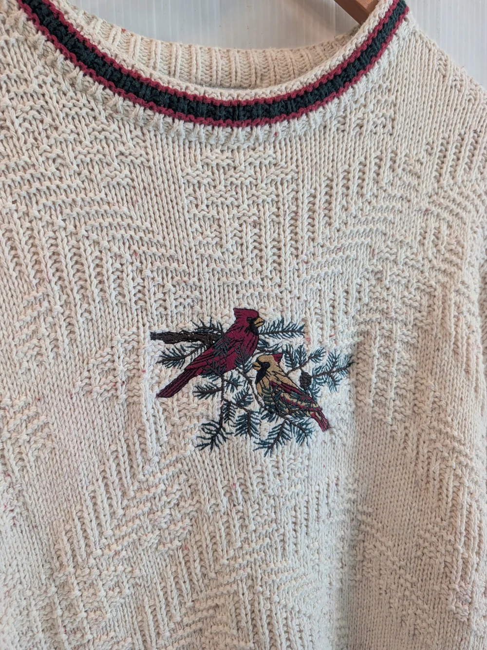 CROFT & BARROW Cream Textured Knit Crewneck Sweater with Christmas Cardinals